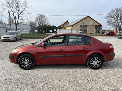 RENAULT MEGANE 1.6 Dynamique