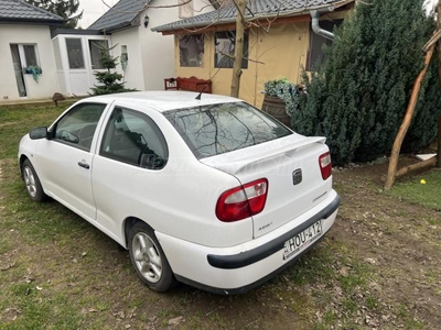 SEAT CORDOBA 1.6 Sportline IV