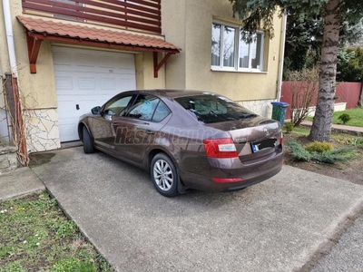 SKODA OCTAVIA 1.4 TSI Elegance