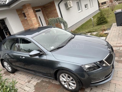 SKODA OCTAVIA 1.5 TSI ACT Style