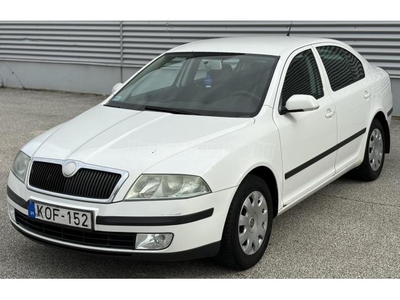 SKODA OCTAVIA 1.6 Business