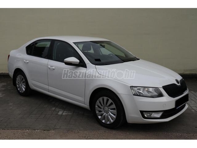 SKODA OCTAVIA 1.6 CR TDI Ambition Magyarországi - vezetett szervizkönyv