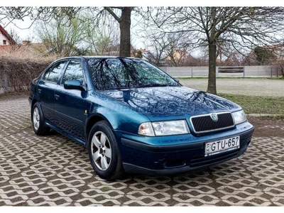 SKODA OCTAVIA 1.6 SLX