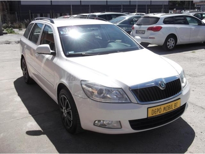 SKODA OCTAVIA Combi 1.2 TSI Ambition