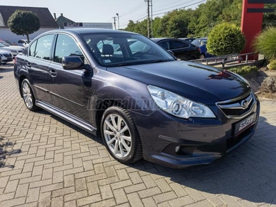 SUBARU LEGACY 2.5 Sport CVT Magyar-Navi-Bőr-Napfénytető