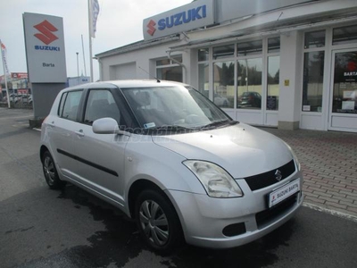 SUZUKI SWIFT 1.3 GLX CD AC