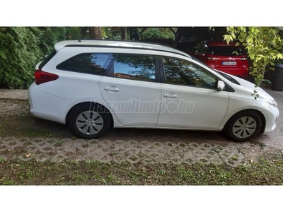 TOYOTA AURIS 1.4 D-4D Active Comfort