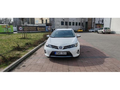 TOYOTA AURIS Touring Sports 1.8 HSD Active (Automata)