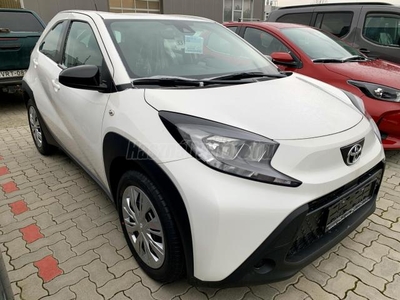 TOYOTA AYGO X 1.0 VVT-i Comfort Business