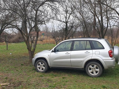 TOYOTA RAV 4 Rav4 2.0 D 4x4 Sol Plus