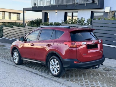 TOYOTA RAV 4 Rav4 2.2 DCAT Premium (Automata) 4WD. Bézs Bőrbelső + Minden extra