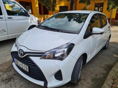 TOYOTA YARIS xp13M