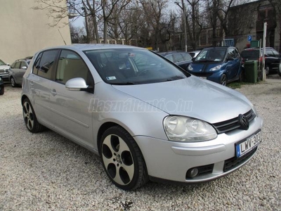 VOLKSWAGEN GOLF 1.4 TSi Trendline DSG 6 sebesség. 140LE