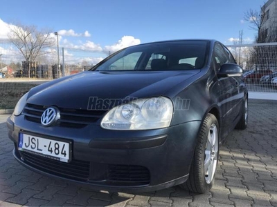 VOLKSWAGEN GOLF 1.6 Comfortline