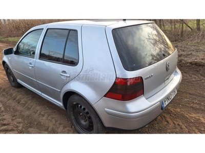 VOLKSWAGEN GOLF IV 1.9 PD TDI