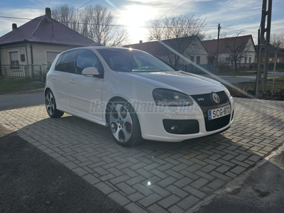 VOLKSWAGEN GOLF V 2.0 TFSI GTI DSG