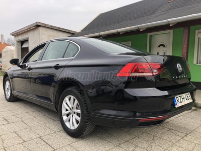 VOLKSWAGEN PASSAT 2.0 TDI SCR Business Magyar! 1 Gazdás! Sz.könyv!