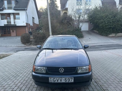 VOLKSWAGEN POLO 1.0 50 Trend