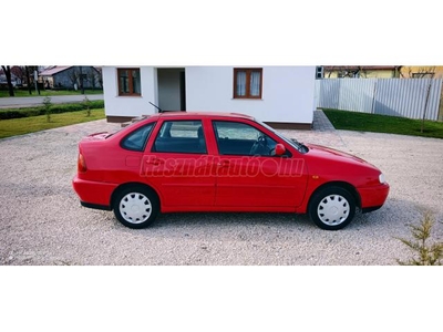 VOLKSWAGEN POLO III Classic 1.4 60