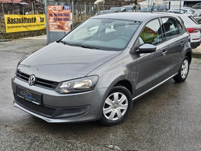 VOLKSWAGEN POLO V 1.2 60 Trendline Vezetett szervizkönyv!