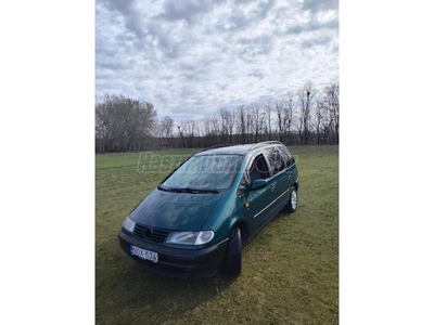 VOLKSWAGEN SHARAN 1.9 TDI GL