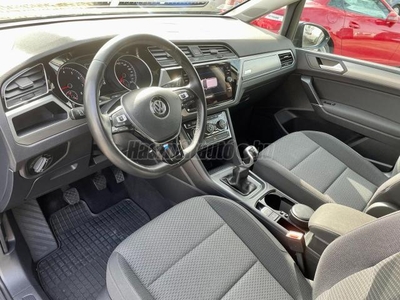 VOLKSWAGEN TOURAN 1.5 TSI ACT Comfortline [7 személy] 125e KM! Magyarországi! Áfás! Km Garanciával! Ülésfűtés Tempomat CarPlay