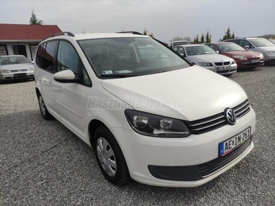 VOLKSWAGEN TOURAN 1.6 CR TDI Comfortline Vezetett szervízkönyv!!!