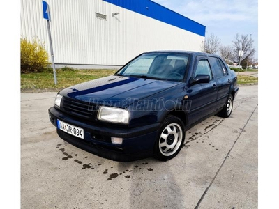 VOLKSWAGEN VENTO 1.9 TD CL