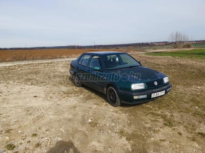 VOLKSWAGEN VENTO 1.9 TDI CL