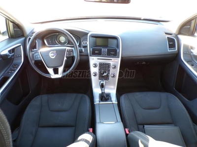 VOLVO XC60 2.0 D [D3] Kinetic FWD Magyar. 1tulaj. Vonóhorog 165514km