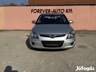 Hyundai I30 1.4 DOHC Classic PLUS Foglalózva