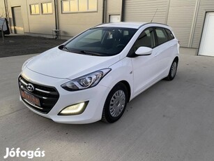 Hyundai I30 CW 1.6 CRDi LP ISG Comfort Szép Áll...