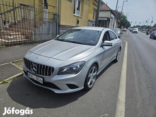 Mercedes-Benz CLA 200 Urban