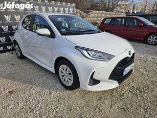 Toyota Yaris 1.5 Hybrid Comfort e-CVT LED fénys...