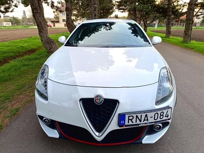 ALFA ROMEO GIULIETTA 1.4 TB Magyarországi. Kifogástalan!