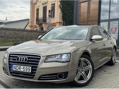 AUDI A8 4.2 V8 FSI quattro Tiptronic ic