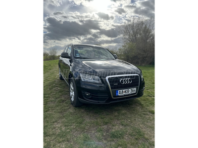 AUDI Q5 2.0 TDI DPF quattro EU5