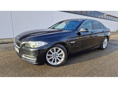 BMW 520d EfficientDynamics Vezetett szervizkönyves!