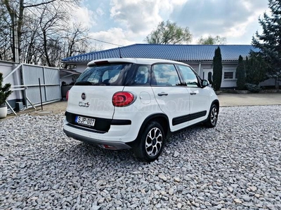 FIAT 500L 1.4 16V Cross Gyári garanciás-Mo.-Vezetett szervízkönyv-22000 km-1 tulaj!