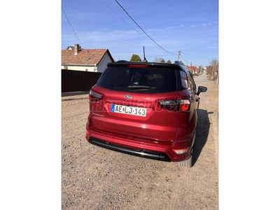 FORD ECOSPORT 1.0 EcoBoost ST-Line Black Edition