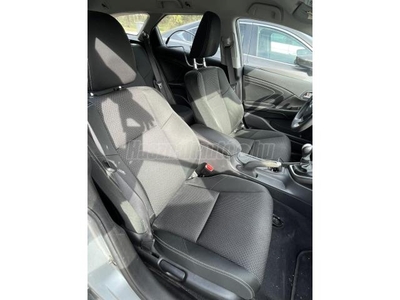 HONDA CIVIC Tourer 1.8 Elegance Navi