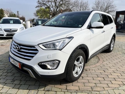 HYUNDAI SANTA FE GrandFe 2.2 CRDi Premium (Automata) (7 személyes ) PANORÁMA ÜLLÉS FŰTÉS SZELLŐZTETÉS SÁVTARTÓ KORMÁNY FŰTÉS 4X4 1 ÉV GARANCIA