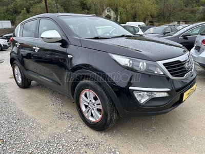 KIA SPORTAGE 1.6 GDI LX +SZERVIZKÖNYV+NAVI+74E.KM+