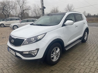 KIA SPORTAGE 2.0 GDI LX (Automata) MAGYARORSZÁGI.PANORÁMATETŐ.SZERVIZKÖNYV