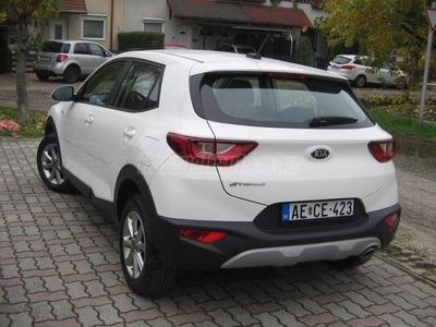 KIA STONIC 1.25 MPI EX Limited 37000 km. ülésfűtés. kormányfűtés. tempomat!!