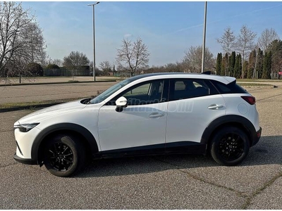 MAZDA CX-3 2.0i Emotion VEZETETT SZERVIZKÖNYV. VONÓHOROG