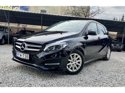 MERCEDES-BENZ B 180 d Style 7G-DCT MAGYARORSZÁGI/LED FÉNYSZÓRÓ/AUTOMATA/127E KM/AUT.PARKOLÁS/RADAROK/NAVI/TEMPOMAT