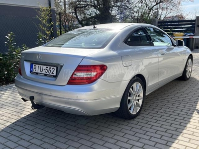 MERCEDES-BENZ C 180 BlueEFFICIENCY (Automata) Félbőr belső. Vonóhorog