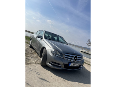 MERCEDES-BENZ C 250 2.2