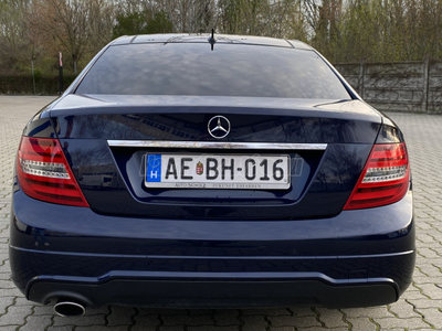 MERCEDES-BENZ C 250 C250 AMG Pakett 2.2Cdi Coupe